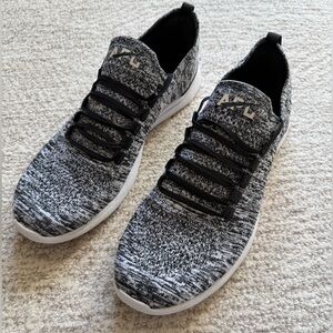 APL TechLoom Breeze, Mens size 12, Black/White